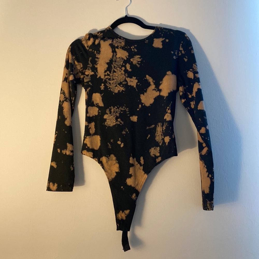 Missguided bleached body suit size 6
